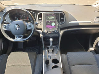 Renault Megane foto 6