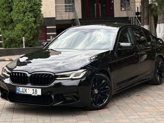 BMW 5 Series foto 5