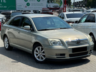 Toyota Avensis foto 5