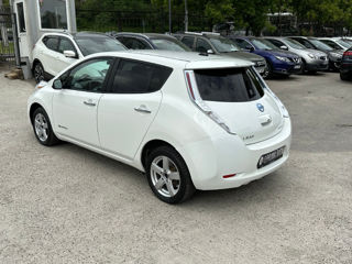 Nissan Leaf foto 8