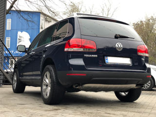 Volkswagen Touareg foto 6