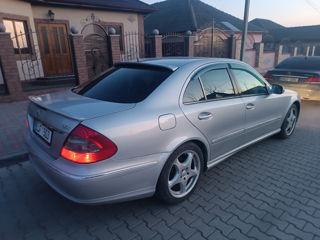 Mercedes E-Class foto 3