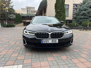 BMW 5 Series foto 6