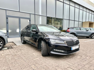 Skoda Superb foto 3