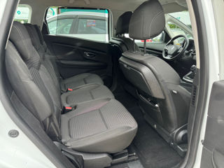 Renault Grand Scenic foto 13