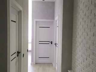 Apartament cu 2 camere, 52 m², Botanica, Chișinău foto 2