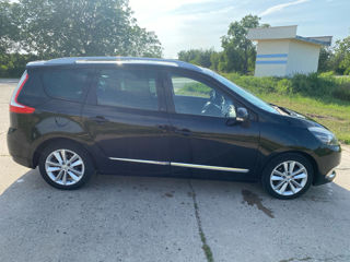 Renault Grand Scenic foto 4