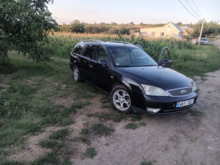 Ford Mondeo foto 1