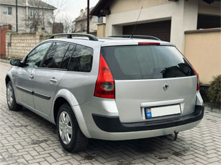 Renault Megane foto 5