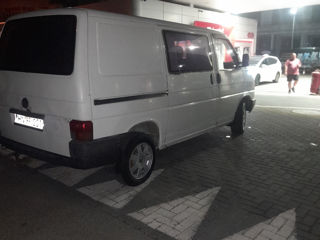 Volkswagen Transporter foto 2