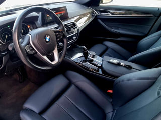 BMW 5 Series foto 11