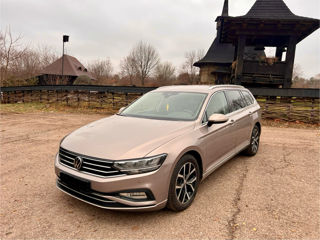 Volkswagen Passat foto 2