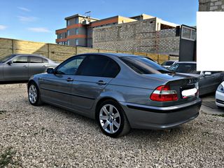 BMW 3 Series foto 3