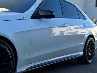 Mercedes E-Class foto 8