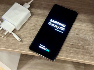 Samsung Galaxy S10 8/128gb