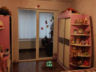 Apartament cu 3 camere, 120 m², Telecentru, Chișinău foto 2