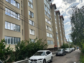 Apartament cu 2 camere, 73 m², Buiucani, Chișinău