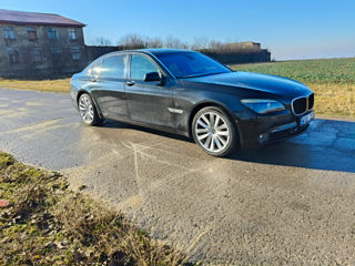 BMW 5 Series foto 3