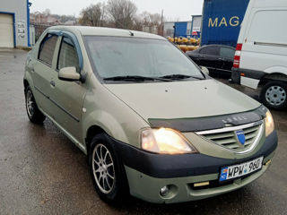 Dacia Logan foto 5