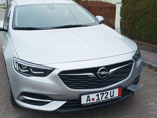 Opel Insignia foto 2