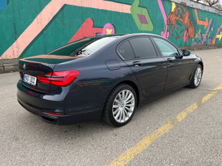 BMW 7 Series foto 5