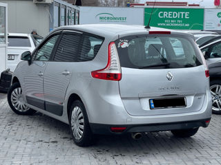 Renault Grand Scenic foto 5