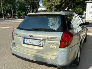 Subaru Outback foto 5