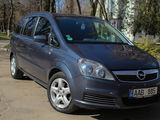 Opel Zafira foto 2