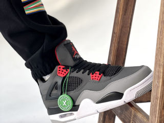 Nike Air Jordan 4 Retro Black/Grey/Red foto 5