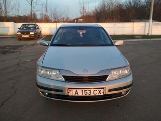 Renault Laguna foto 3