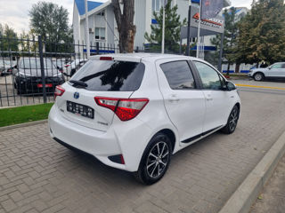 Toyota Yaris foto 5