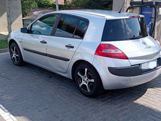 Renault Megane foto 5