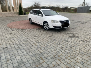 Volkswagen Passat foto 3