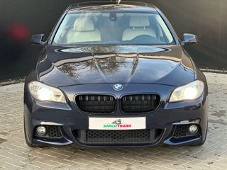 BMW 5 Series foto 2