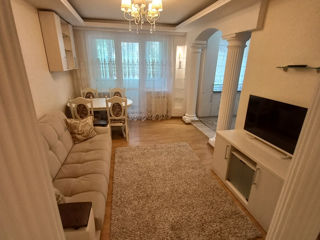 3-комн. кв., 60 м², 2/5 эт.