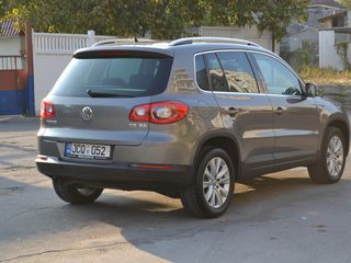 Volkswagen Tiguan foto 6