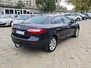 Renault Fluence foto 6