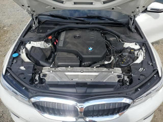 BMW 3 Series foto 11