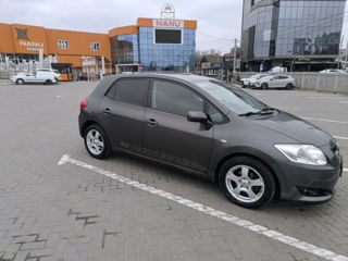 Toyota Auris foto 4