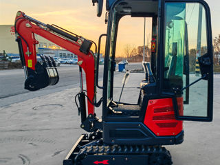 Mini excavator 1100kg foto 3