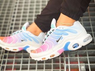 nike air max plus tn multicolor