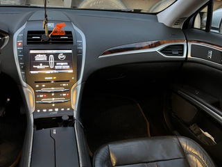 Lincoln MKZ foto 4