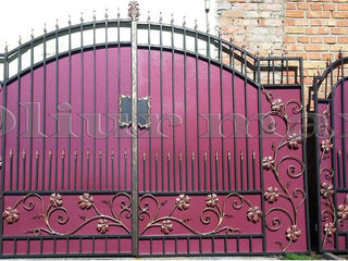 Copertine, porți, garduri, balustrade,  gratii, uși  metalice și alte confecții din fier forjat. foto 10