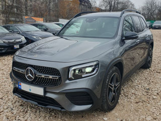 Mercedes GLB