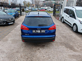 Ford Focus foto 7