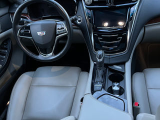 Cadillac CTS foto 7