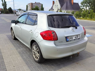 Toyota Auris foto 5