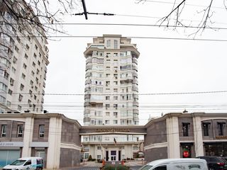 Penthouse cu priveliște panoramică în complexul Crown Plaza, str. București, Centru foto 18