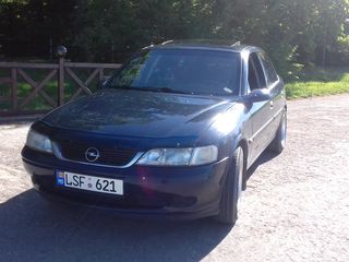 Opel Vectra foto 1