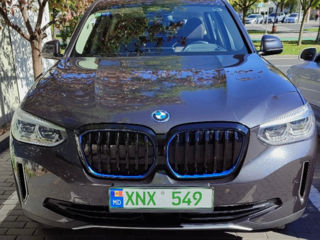 BMW iX3 foto 1